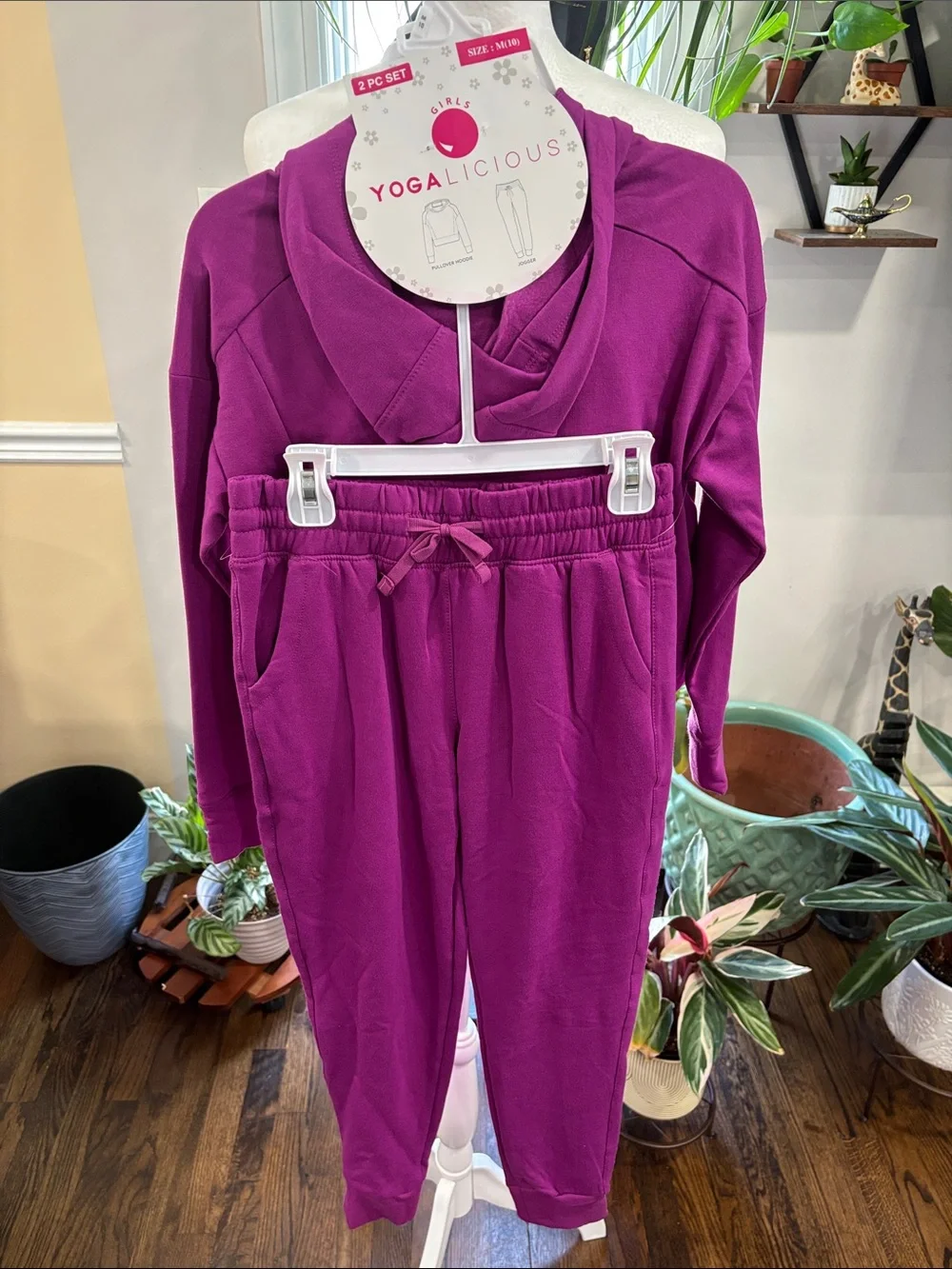 Yogalicious Terry Alana girls 2 pc purple wine pullover jogger set size 10